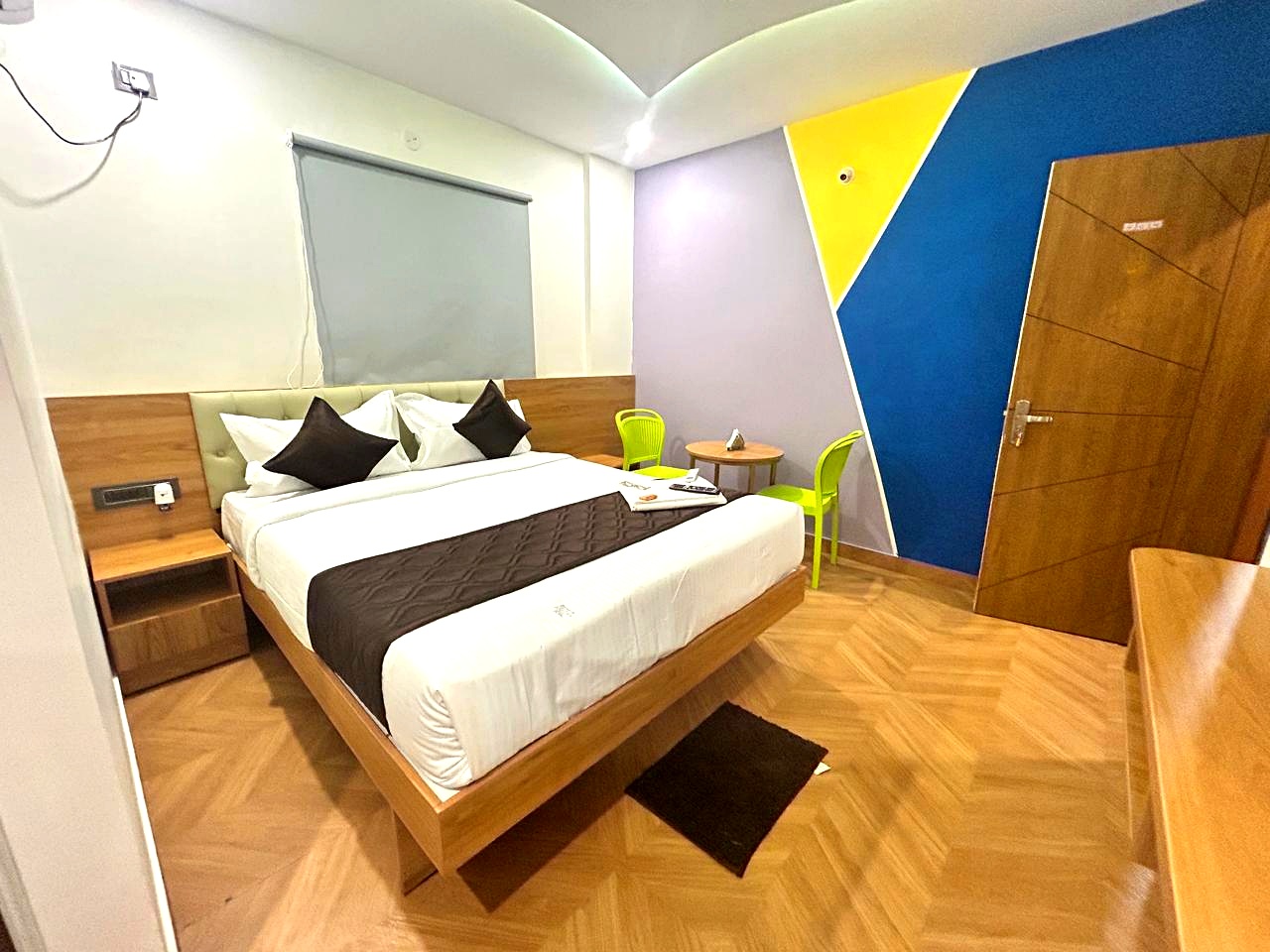 Beautiful hotel rooms at S K Oak Suites